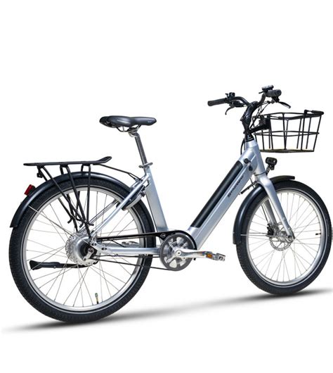 Photographie d'un vélo électrique Starway en action dans un paysage.