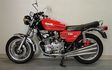 Photographie de la Benelli 750 Sei d'origine