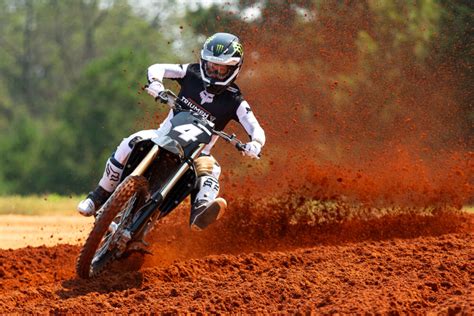 Ricky Carmichael sur sa moto de motocross