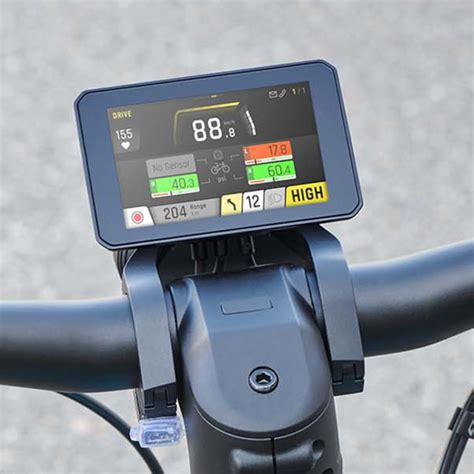 Interface de l'application FIT E-Bike Control, montrant les options de clé numérique, de navigation et de suivi de trajet.