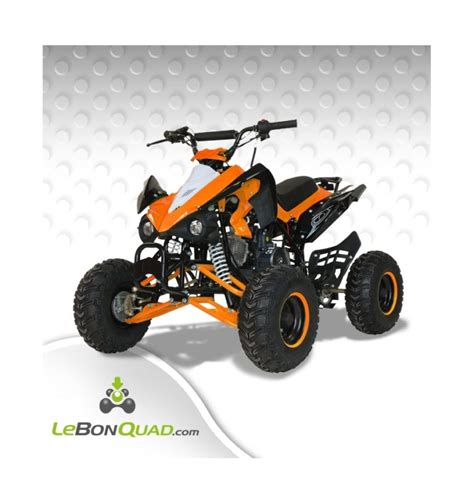 Comparaison visuelle entre quad électrique et quad thermique pour enfant
