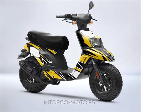Photo du scooter Yamaha Booster, symbole du renouveau de l'usine