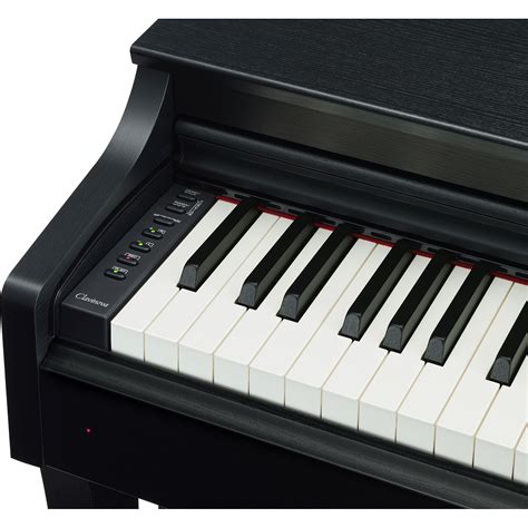 Photo du piano Yamaha Clavinova CLP-625 dans une finition bois foncé