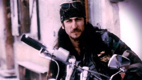 Photo de Jean-François André, le président du MC Drôme, en tenue de biker.