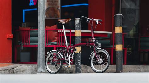 Comparaison des gammes Brompton : Classic, Superlight, Electric