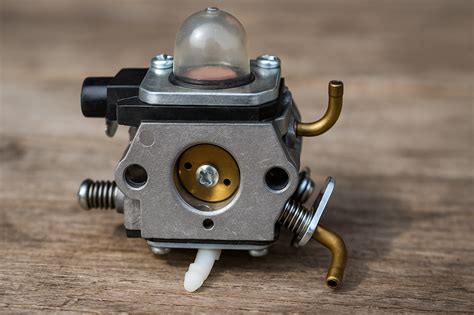 Illustration d'un carburateur propre et bien réglé