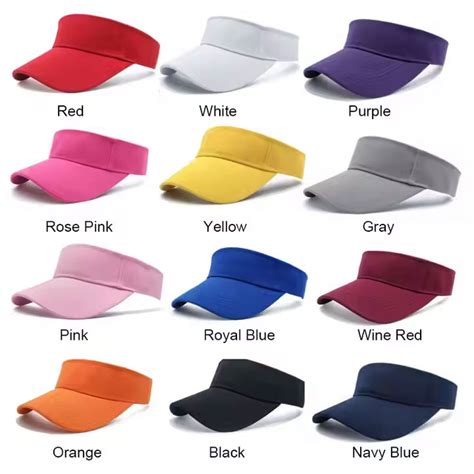 Une sélection de casquettes à visière de différents styles et couleurs pour illustrer la popularité de cet accessoire