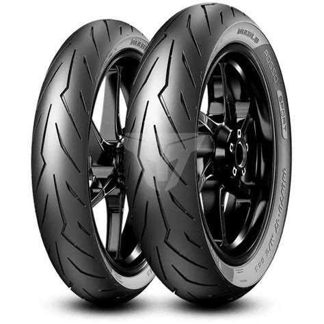 Photo du pneu Pirelli Diablo Rosso monté sur un T-Max, mettant en avant son profil.