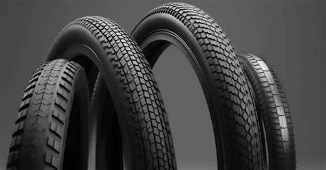 Photo comparative de différents types de pneus de vélo, incluant des Fat Bike et des vélos urbains.