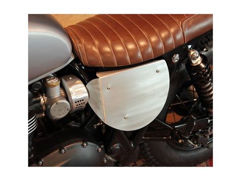 Schéma comparatif des caches latéraux d'origine et de versions plus épurées pour Harley-Davidson Street Glide