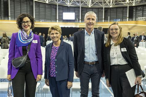 David Lappartient, président de l'UCI, et Amina Lanaya