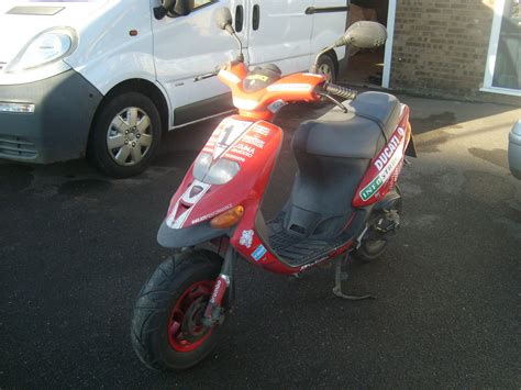 Schéma des composants principaux d'un scooter Gilera 50cc