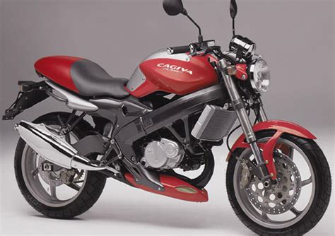 Vue latérale de la Cagiva Planet 125 mettant en évidence son échappement proéminent et son design sportif