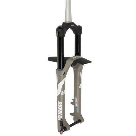 Vue détaillée de la fourche suspendue SR Suntour XCM32 du VTT Giant Vall E+ 3.
