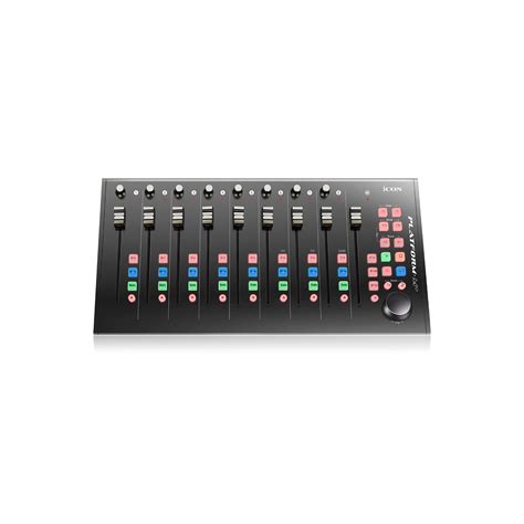 Photo de l'Icon Pro Audio Platform M+ avec ses faders motorisés.