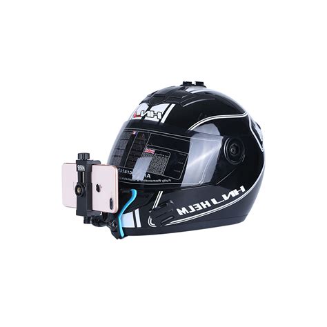 Photographie d'un kit d'entretien complet pour casque de moto.