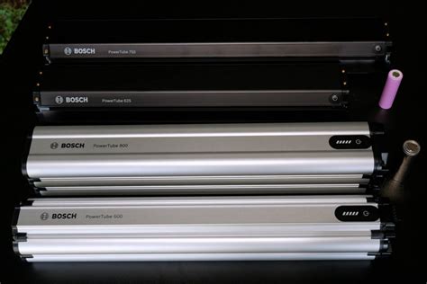 Image montrant les différentes formes et tailles des batteries Bosch PowerPack et PowerTube.