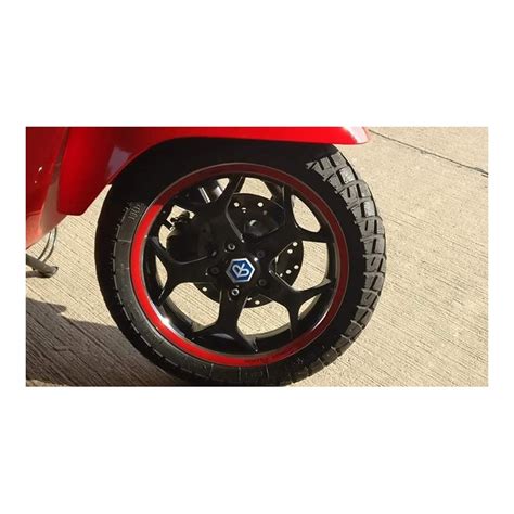 Jantes 13 pouces pour Vespa GTS