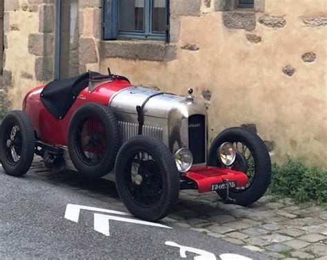 Schéma technique d'un cyclecar Amilcar avec ses principaux composants