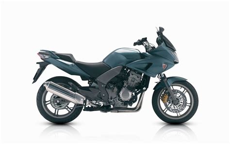 Illustration de la position de conduite sur la Honda CBF 1000
