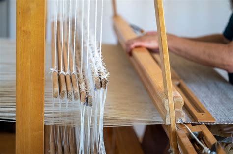 Comparaison visuelle de la résistance entre un tissage carbone T700 et un tissage 3K