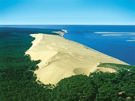 La majestueuse dune du Pilat, un site naturel exceptionnel sur La Vélodyssée