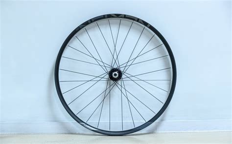 Exemple de roue à rayons restaurée.
