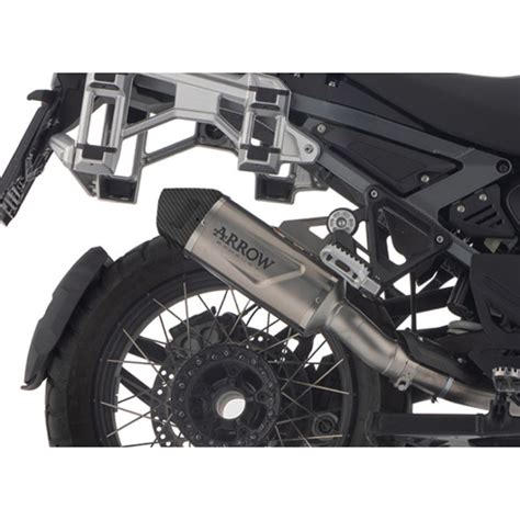 Système d'échappement Arrow noir mat avec embout carbone