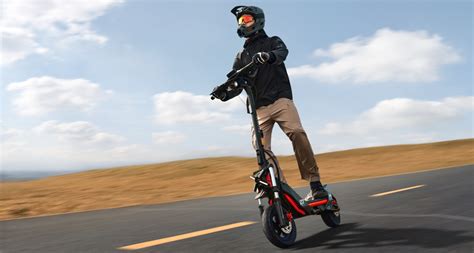 Capture d'écran de l'application mobile Segway-Ninebot affichant les fonctionnalités de la ZT3 Pro E.