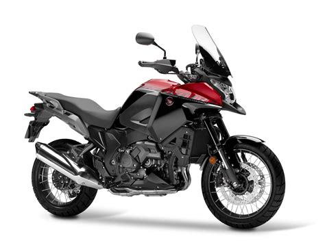 Photo de la Honda VFR1200X Crosstourer en gros plan sur le tableau de bord