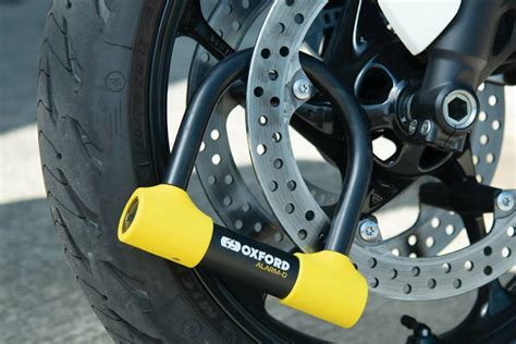 Schéma comparatif des caractéristiques des antivols homologués SRA pour motos