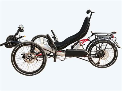 Illustration comparative de différents types de tricycles adaptés : droit, couché, pliable, électrique.
