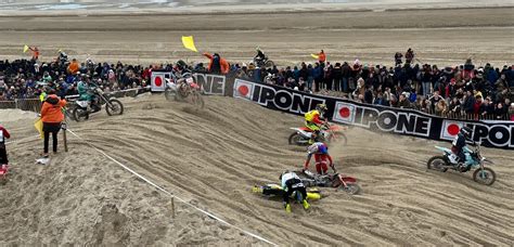 Schéma du circuit de l'Enduropale du Touquet, mettant en évidence la ligne droite principale et les zones techniques.