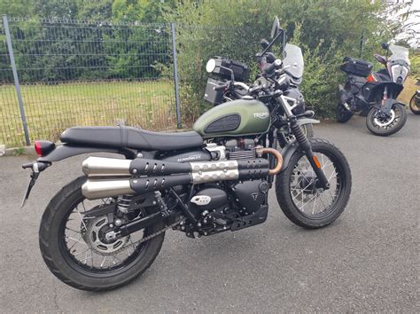 Schéma comparatif des réservoirs de Triumph Street Scrambler, T100 et T120