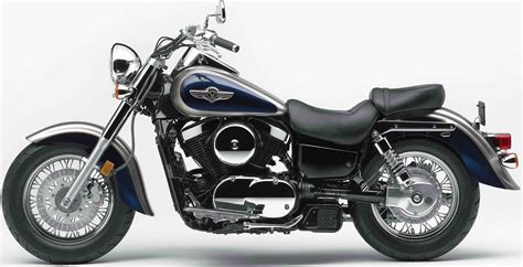 Vue latérale de la Kawasaki VN 1500 Vulcan Classic