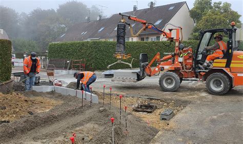 Photo des travaux de requaliﬁcation de la D437 à Andelnans