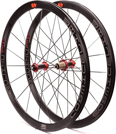 Photo de roues de vélo de route PROGRESS en carbone
