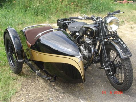 Monet-Goyon KLS4C 1938 avec side-car