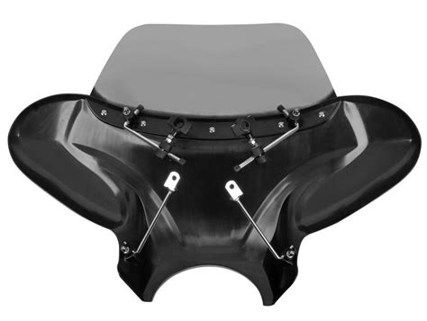 Vue éclatée du carénage Batwing Craftride pour Yamaha XVS 1300 Midnight Star, montrant le carénage, le pare-brise et le kit de montage.