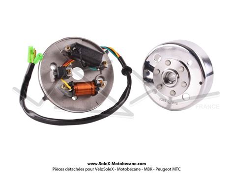 Volant magnétique d'un moteur Vespa avec clé de blocage