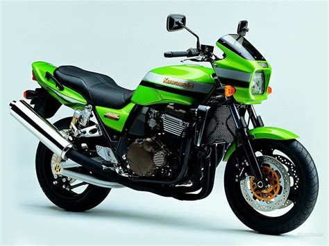 Photo d'une Kawasaki ZRX 1200 dans sa configuration d'origine