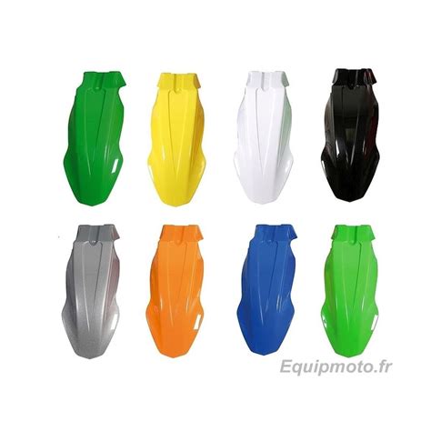 Comparaison visuelle de différents styles de garde-boue avant : classique, supermotard, VTT
