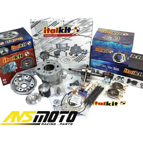 Vue éclatée du kit moteur Italkit 70cc, mettant en évidence le cylindre et le piston.