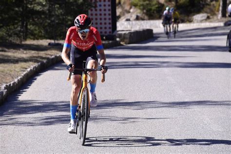 Photo d'un coureur cycliste lors d'une course