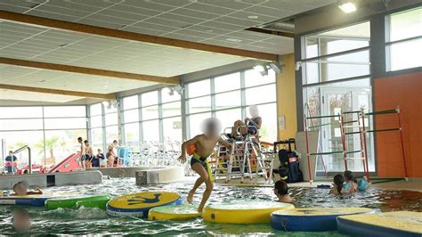Plan général de la piscine des Bains d'Orée avec ses différents bassins et aires de jeux