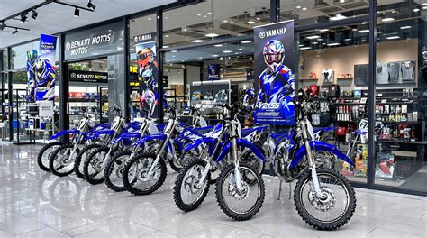 Photo d'une concession Yamaha moderne et accueillante