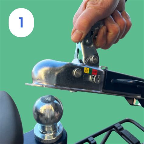 Schéma d'un système d'attelage de remorque pour moto, montrant les points de fixation potentiels.