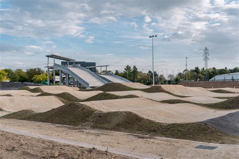 Photo du chantier d'agrandissement de la piste de BMX d'Argentan en octobre 2023