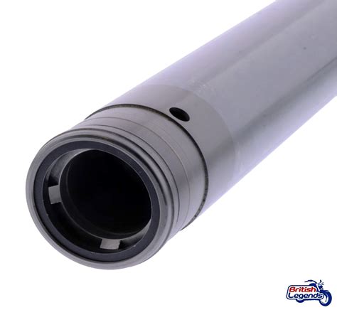 Vue de détail du revêtement anti-friction sur les tubes de fourche de la Suzuki GSX-R 750.