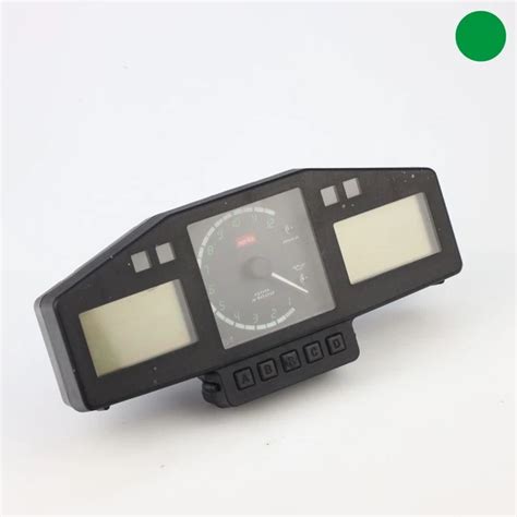 Tableau de bord détaillé de l'Aprilia SL 1000 Falco avec indicateurs d'autonomie